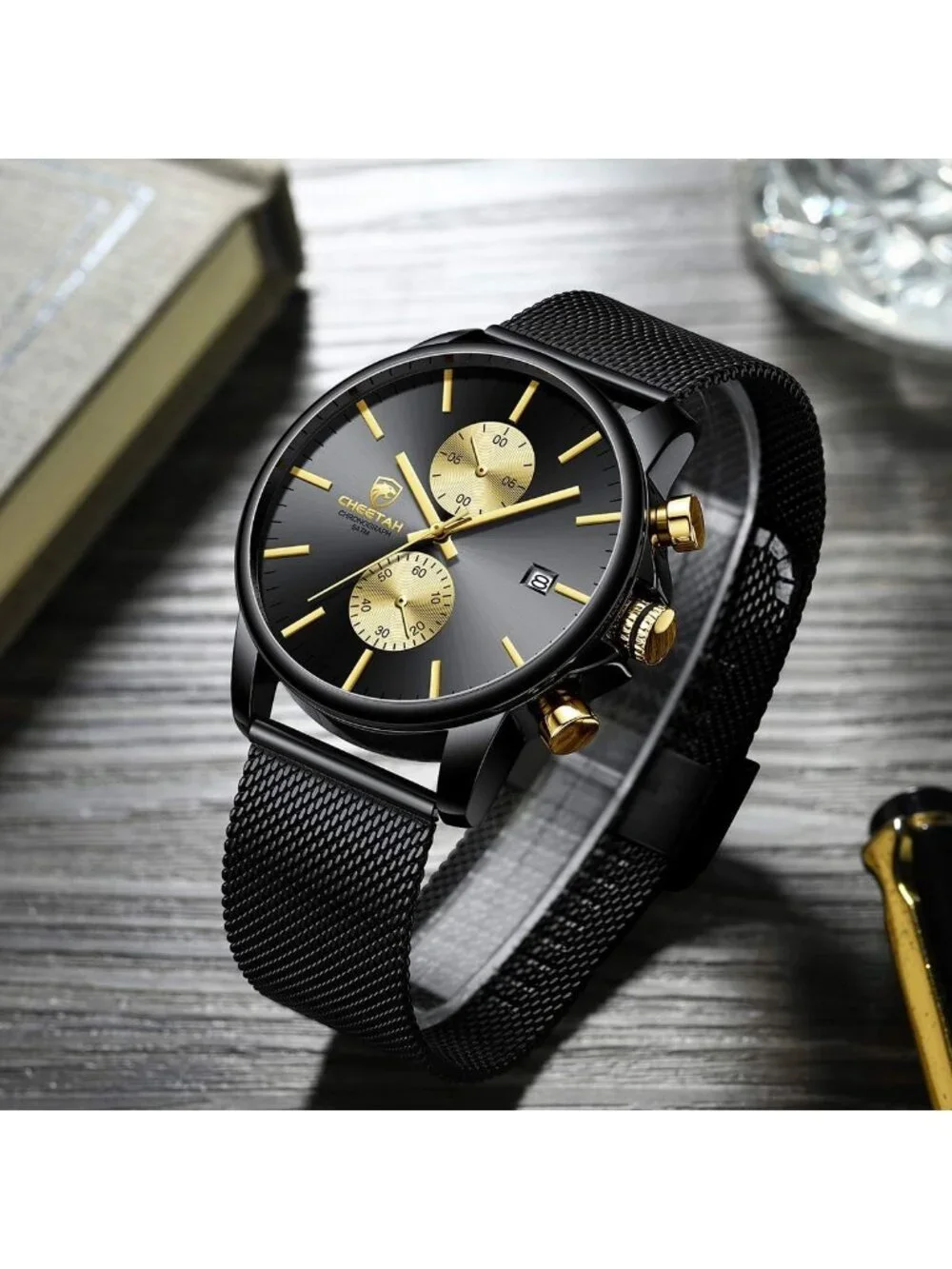 Men's Two Tone Gold Mesh Stainless Steel Minimalist Quartz Analog Wristwatch